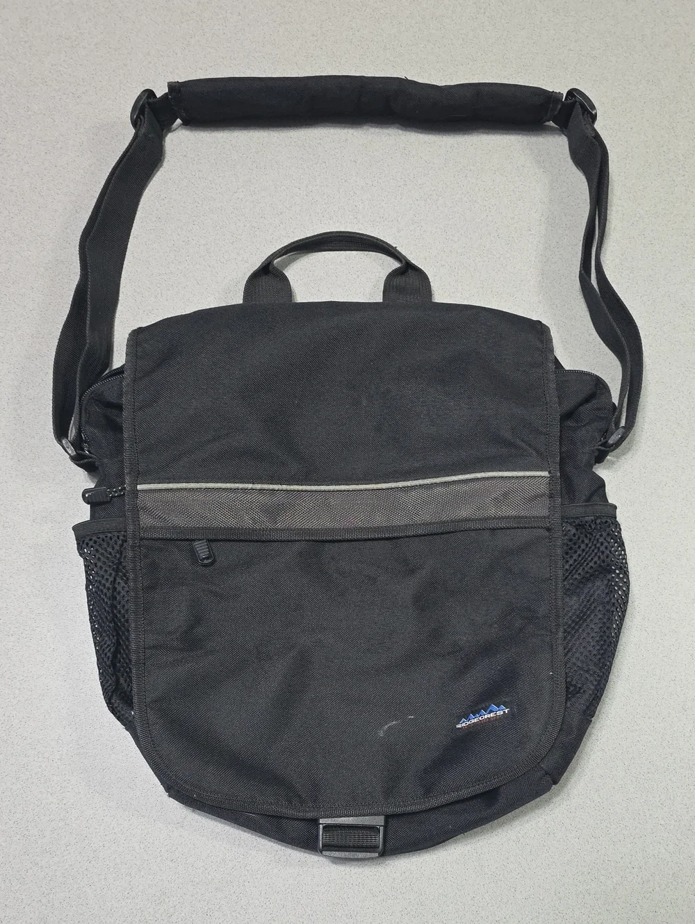 Black Men’s Messenger Bag - Casual Crossbody